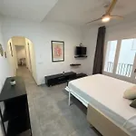 Agi Macia Centro Rosas